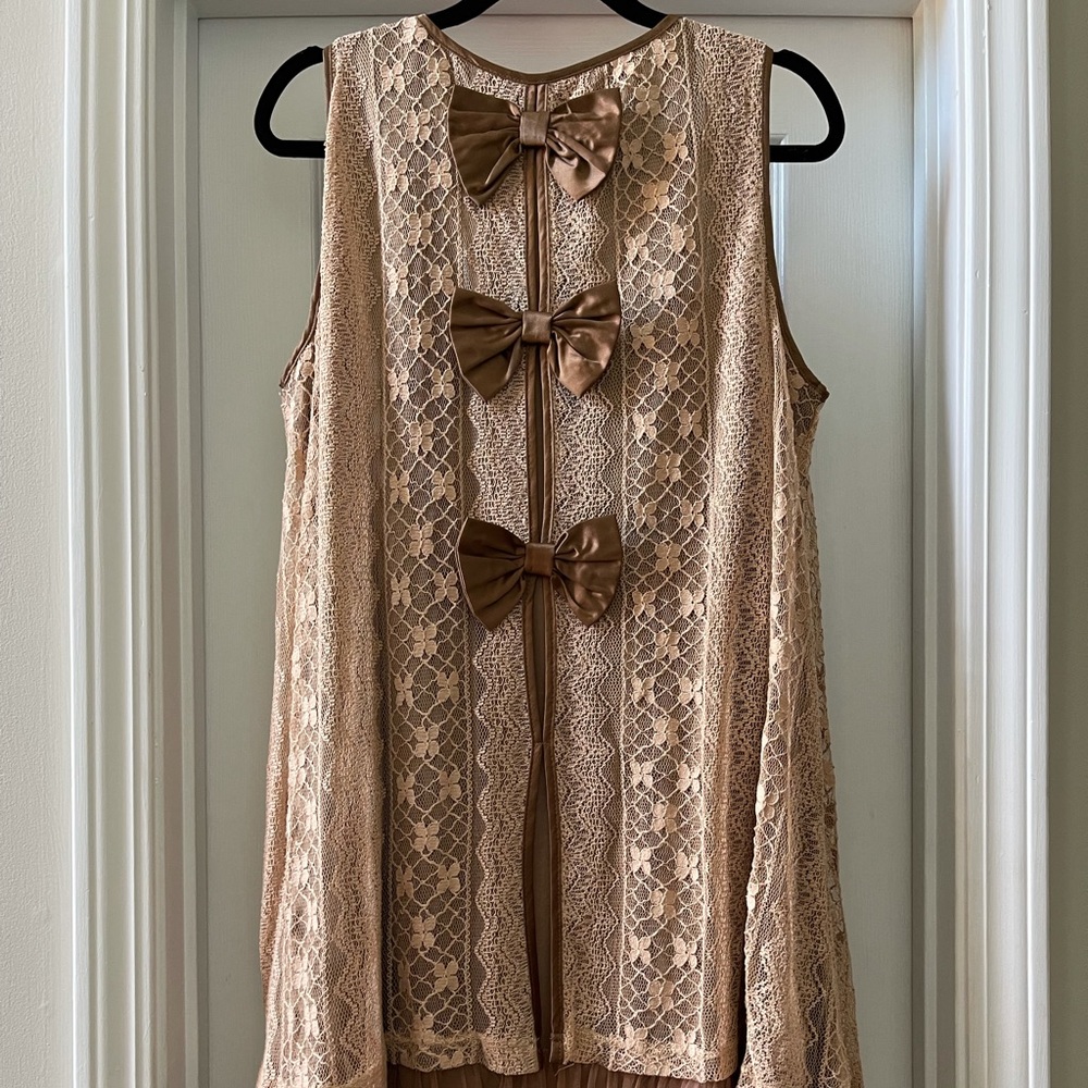 Beautiful Dress by Altar’d State Sz L